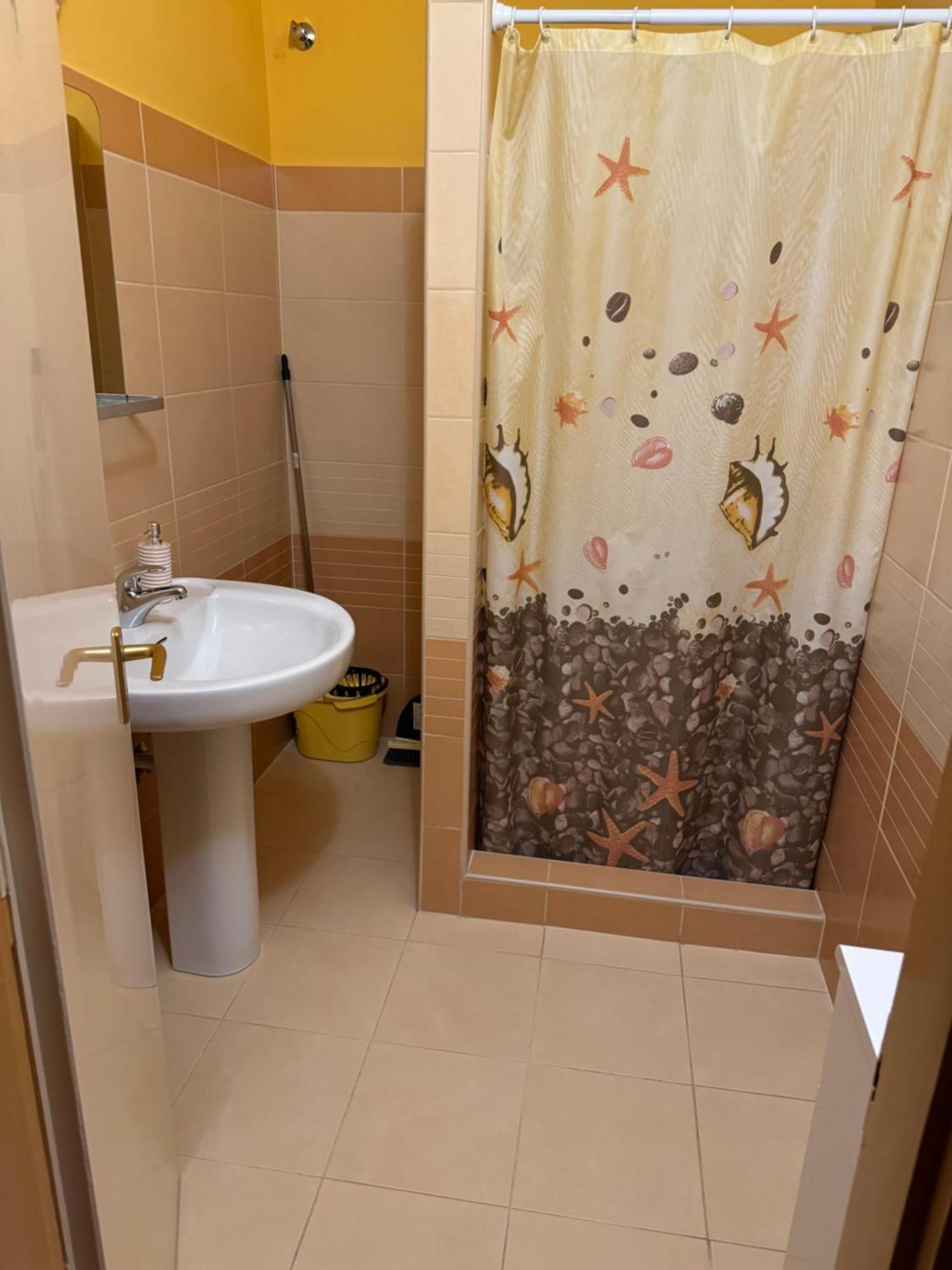 Rozsa Apartman 2 Alsoors Bilik gambar